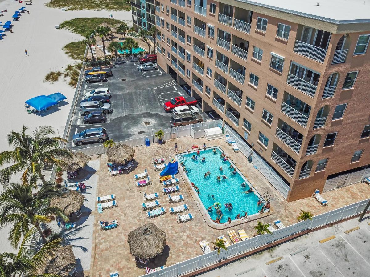 401 Beach Place Condos سانت بيتي بيتش المظهر الخارجي الصورة