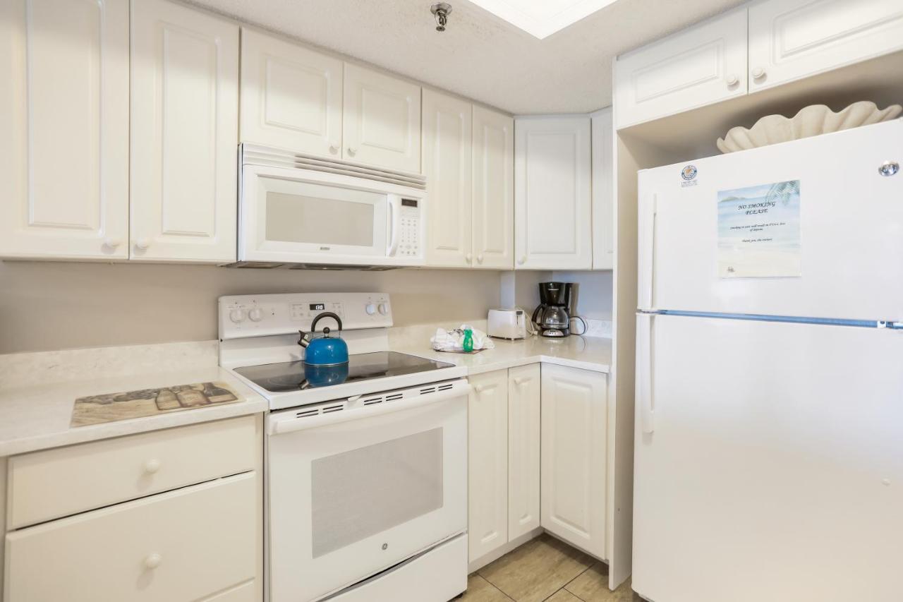 401 Beach Place Condos سانت بيتي بيتش المظهر الخارجي الصورة