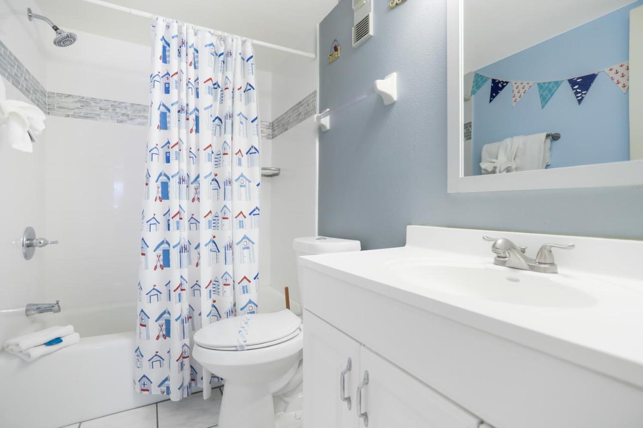 401 Beach Place Condos سانت بيتي بيتش المظهر الخارجي الصورة